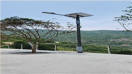 重庆市云阳县故陵镇太阳能路灯案例