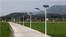 影响太阳能路灯价格有些方面